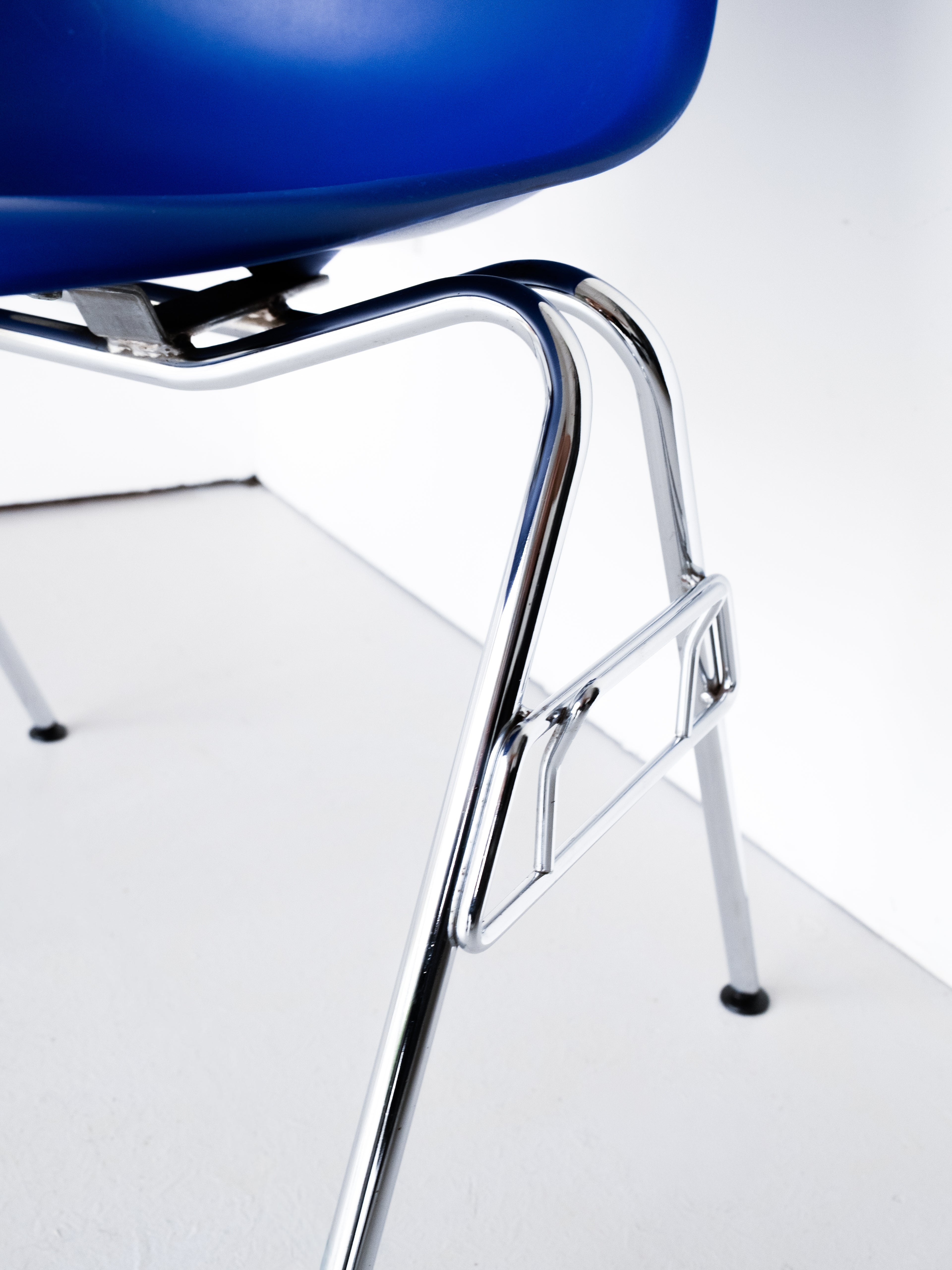 Eames DSS shell seat detail, polypropylene with chrome frame, designer mid-century modern furniture,  vintage condition